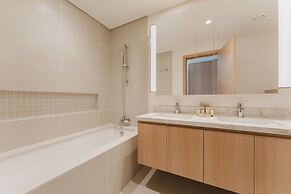 PVH - Refined 2BR - Island Park 2