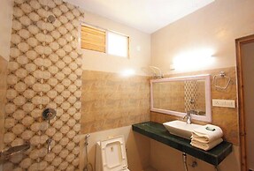 Hotel Saras Manali Near Hadimba Temple