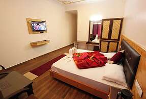 Hotel Saras Manali Near Hadimba Temple