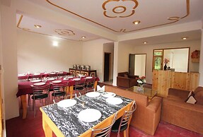 Hotel Saras Manali Near Hadimba Temple