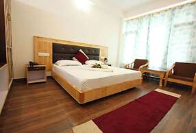 Hotel Saras Manali Near Hadimba Temple