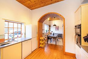 Detached House with Sea Views & Parking