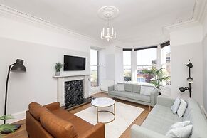 Detached House with Sea Views & Parking