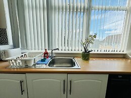 Home Studio  Free Parking Prime Location