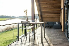 Private Wellness Haven by the Vecht