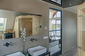 Private Wellness Haven by the Vecht