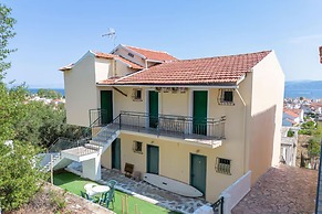 Gavriil Apartments Corfu - Maisonette w Sea Views