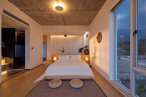 The Windyard Kazan Onsen Retreat