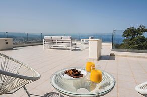 Lithea Seaview Villa & Estate