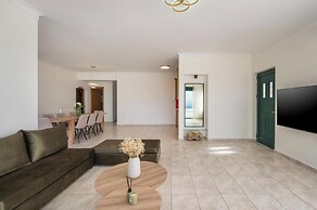Lithea Seaview Villa & Estate