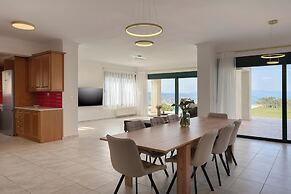 Lithea Seaview Villa & Estate