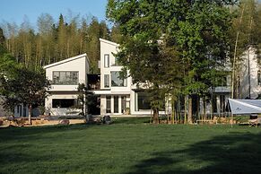 Anji Hanqing Valley Residence