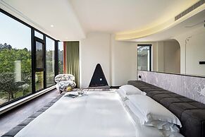 Anji Hanqing Valley Residence
