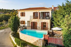 Villa Asteri With 3 Bedrooms and 3 Bathrooms