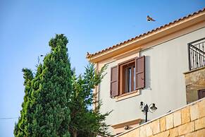 Villa Asteri With 3 Bedrooms and 3 Bathrooms