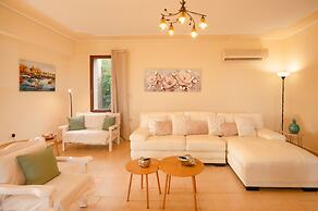 Villa Asteri With 3 Bedrooms and 3 Bathrooms