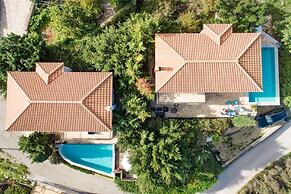 Villa Asteri With 3 Bedrooms and 3 Bathrooms