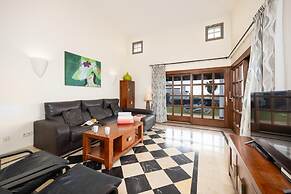 Villa Dragos With 3 Bedrooms and 3 Bathrooms