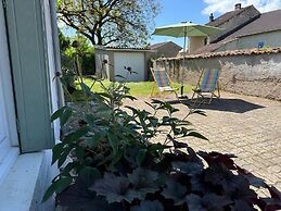 Charming and Comfortable Holiday Home in Melay