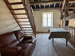 Charming and Comfortable Holiday Home in Melay