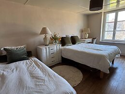 Charming and Comfortable Holiday Home in Melay