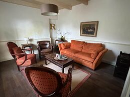 Charming and Comfortable Holiday Home in Melay