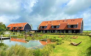 Grand Villa With Sauna & Jacuzzi