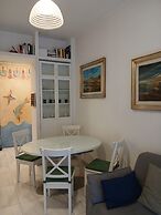 Perry Guest House