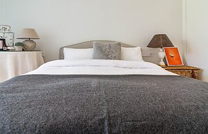 RLQ - Modern 2 Bed Apt With Rooftop Plunge Pool