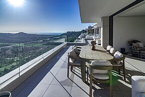 RLQ - Modern 2 Bed Apt With Rooftop Plunge Pool
