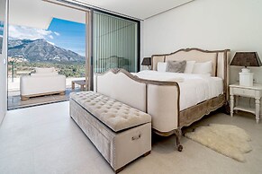 RLQ - Modern 2 Bed Apt With Rooftop Plunge Pool