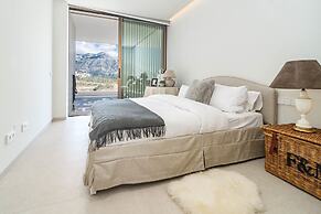 RLQ - Modern 2 Bed Apt With Rooftop Plunge Pool