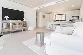 RLQ - Modern 2 Bed Apt With Rooftop Plunge Pool