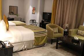 Best Plus Aurora Hotel