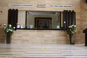 Best Plus Aurora Hotel