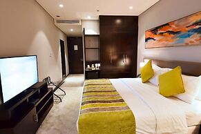 Best Plus Aurora Hotel