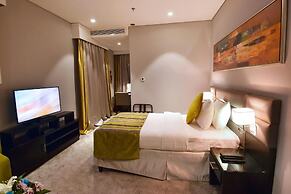 Best Plus Aurora Hotel
