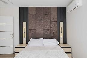 ELITE New Modern 3BR Apartment