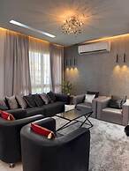 ELITE New Modern 3BR Apartment
