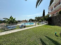 Thomas apartments Corfu