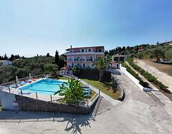 Thomas apartments Corfu