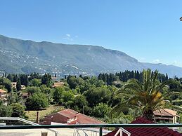 Thomas apartments Corfu