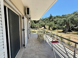 Thomas apartments Corfu