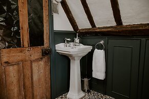 Allington Manor