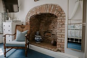 Allington Manor