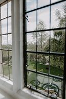Allington Manor