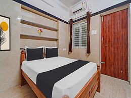 Deluxevrl Residency