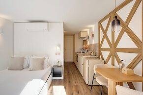 Graça Gate | Mouraria Bright Studio