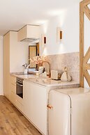 Graça Gate | Mouraria Bright Studio