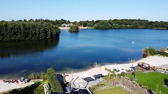 Water Villa, Sauna & Beach